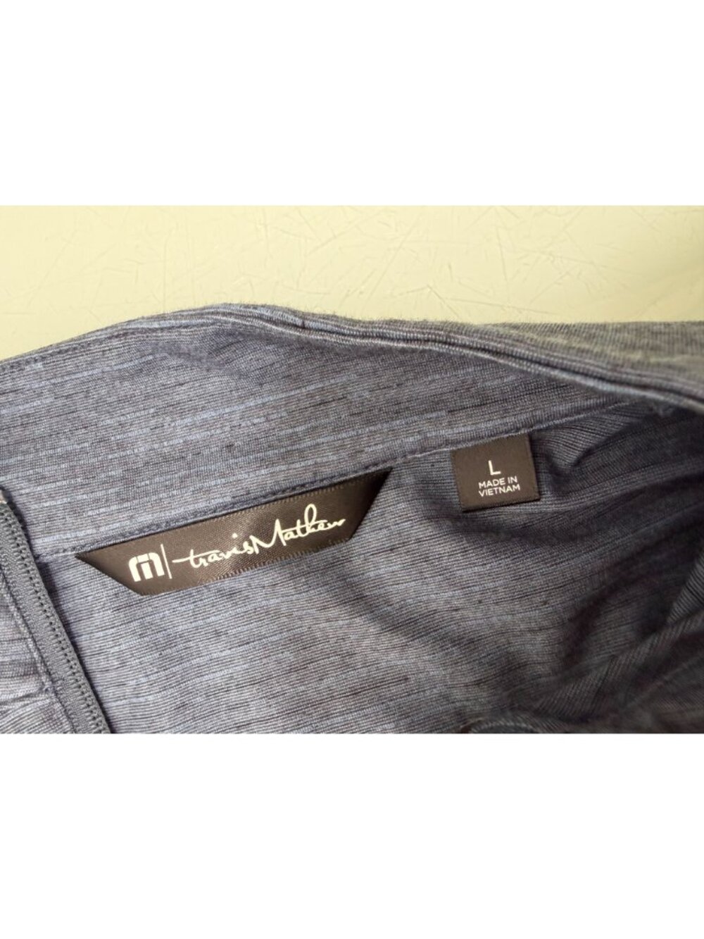 Travis Mathew Golf Pullover Shirt Mens L Quarter 1/4 Zip Performance Stretch - Picture 2 of 10